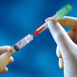 Picture of BD TWINPAK™ DUAL CANNULA DEVICE Syringe, 10Ml, Twinpak™ Dual Cannula Device, For Use With Interlink®, Abbott Lifeshield® Or Safeline® Systems, 100/Bx, 4 Bx/Cs (Continental US Only)