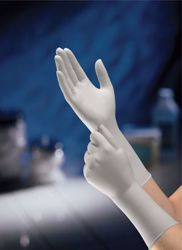 Picture of HALYARD STERLING NITRILE™ EXAM GLOVE Gloves, Sterling Nitrile, Small, 150/Bx, 10 Bx/Cs
