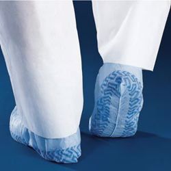 Picture of HALYARD SHOE COVER Shoe Cover With Traction, Blue, Regular, 100/Bx, 3 Bx/Cs