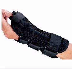 Picture of WRIST SUPPORT W/ABDUCTED THUMB RT MED