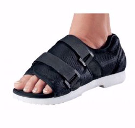 Picture of SHOE MED SURG MENS SM BLK