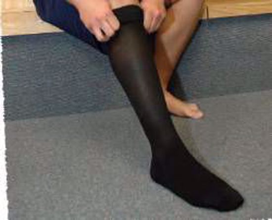 Picture of LEGWEAR MEN KNEE-HI 15-20 LG BLK