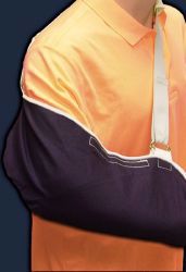 Picture of ARM SLING DLX W/PAD UNIV EC