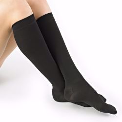 Picture of STOCKING COMP KNEE HI OPAQUE 15-20MMHG BLK SM (24/CS)